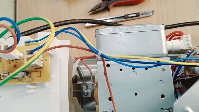 Microwave Busted Fuse how to Change смотреть онлайн