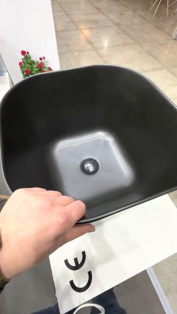 Накладная раковина: практичность и стиль в одном исполнении смотреть онлайн