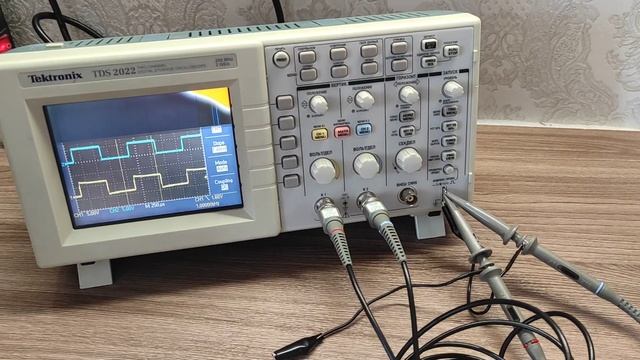 TDS2022 в подарок