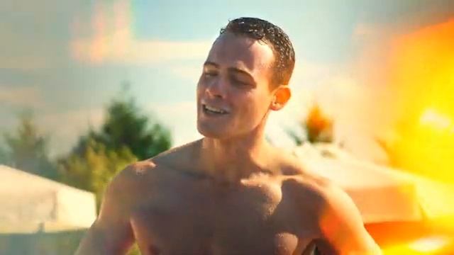 Kate Upton SEXY Çekiminde Rezillik Çıkaran Adam смотреть онлайн