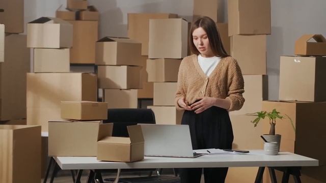 Launch a T-shirt Brand The Right Way with $500.00 I 2023 Tips смотреть онлайн