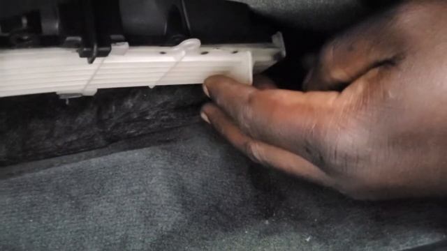 HOW TO REPLACE CABIN AIR FILTER AUDI Q5 2013 #cabinairfilter #audiq5 #replacement