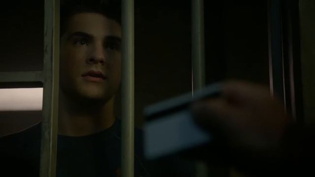 Шериф выпускает Тео из камеры. Волчонок. 6 сезон. 9 серия смотреть онлайн