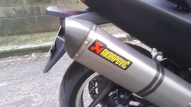 Yamaha 500 T-max sound Akrapovic смотреть онлайн
