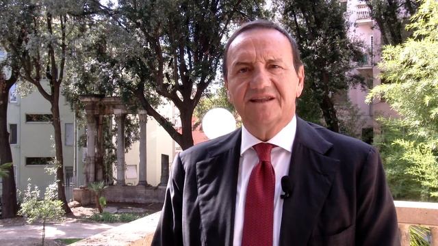 Il Microcredito, le prospettive di una nuova asset class redditizia | Mario Baccini смотреть онлайн