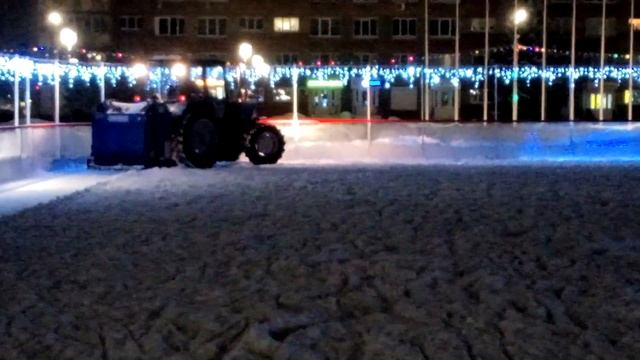 Атмосфера на Катке (площадь Дерунова в Рыбинске) смотреть онлайн