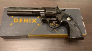 Револьвер Магнум Питон 357 6-ти дюймовый, Magnum Phyton revolver 6", USA 1955, Denix 1050