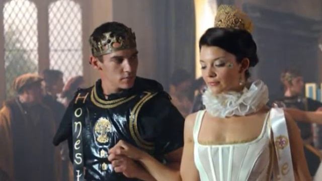 The Last Song I'm Wasting On Henry VIII смотреть онлайн