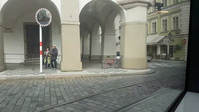 Трамвай Прага- Линия 12| Praha Tram- Line 12 Sídliště Barrandov-Vystavište Holešovice with Skoda 15 смотреть онлайн