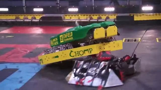 Biggest Hits BattleBots ☢ Лучшие момент Битвы Роботов