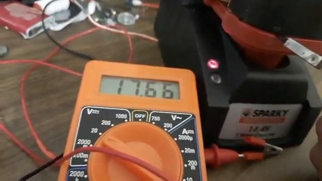 Реакция зарядки Sparky на перегрев аккумулятора. смотреть онлайн