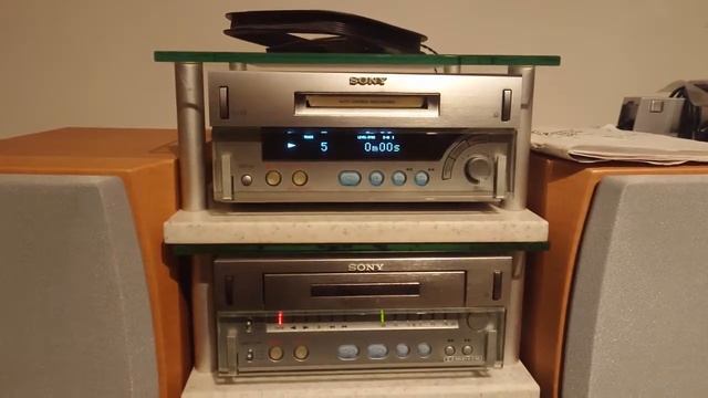 Sony MDS-SD1 Minidisc, TC-SD1 Cassette & SA-CSD1 CD Player - Demo смотреть онлайн