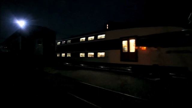 ADY EŞ2 (ЭШ2) прибывает на станцию Баку-Пассажирская. смотреть онлайн