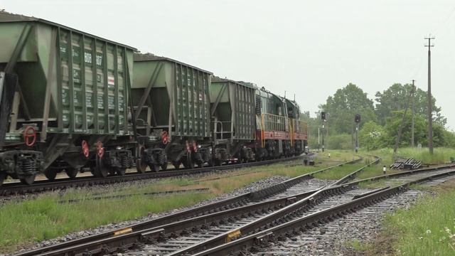 Тепловозы ЧМЭ3-3753+3616 на ст. Салдус / CME3-3753+3616 at Saldus station смотреть онлайн