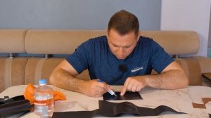 Пошаговая инструкция как приклеить карман для датчика эхолота на лодку ПВХ.