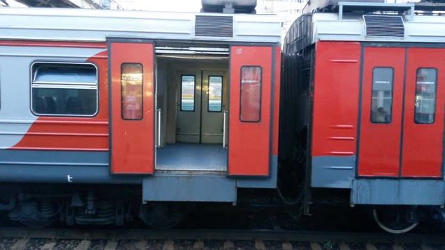 Глюк дверей у ЭД4М - 0431 смотреть онлайн