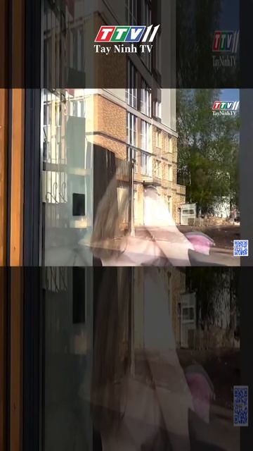 Độc lạ quán bán cà phê sữa mẹ #Shorts смотреть онлайн