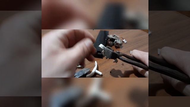 автоматический выключатель АЕ2044М . Разборка выключателя смотреть онлайн