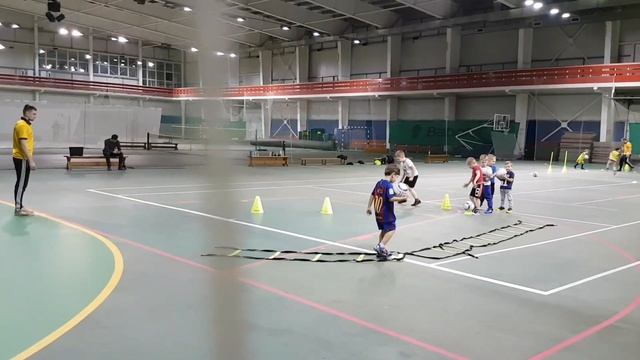 Футбольная школа смотреть онлайн