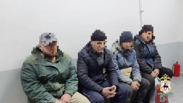 Сотрудники городской полиции проверили 56 иностранных граждан смотреть онлайн