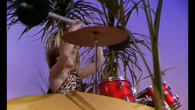Down Under - Men at Work смотреть онлайн
