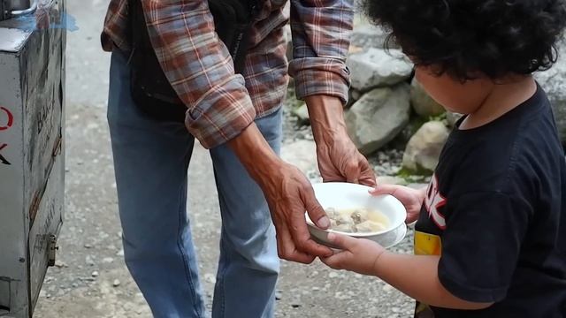 Abang Tukang Bakso Lagu anak anak | Lagu anak indonesia Abang Tukang Bakso смотреть онлайн