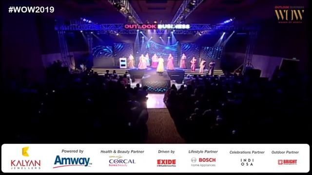 Outlook Business | WoW 2019 Kolkata - Fashion Show смотреть онлайн