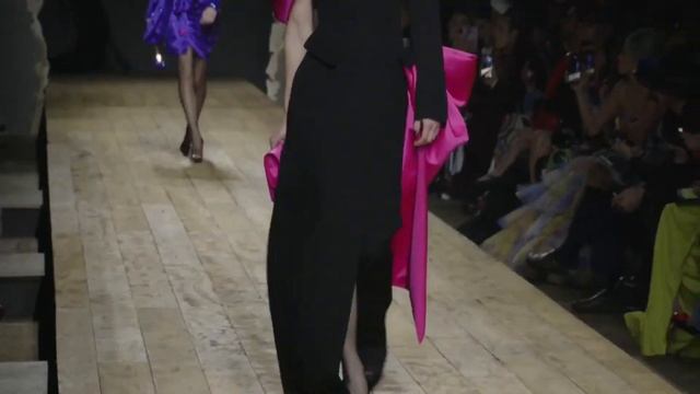 Moschino  | Fall Winter 2023/2024 | MFW / Milan Fashion Week