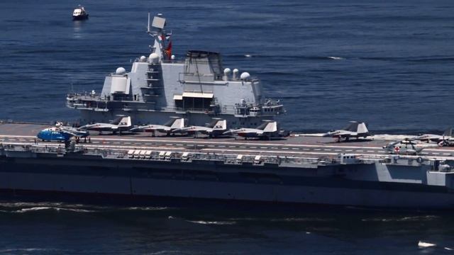 Chinese Navy CV-16 Liaoning Aircraft Carrier leaving Hongkong to China South Sea on 11th July,2017 смотреть онлайн