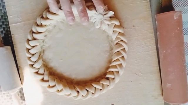 КРАСИВЫЙ ПИРОГ/ШИКАРНЫЙ ПИРОГ/УКРАШАЕМ ПИРОГИ #baking #топ #рекомендации смотреть онлайн