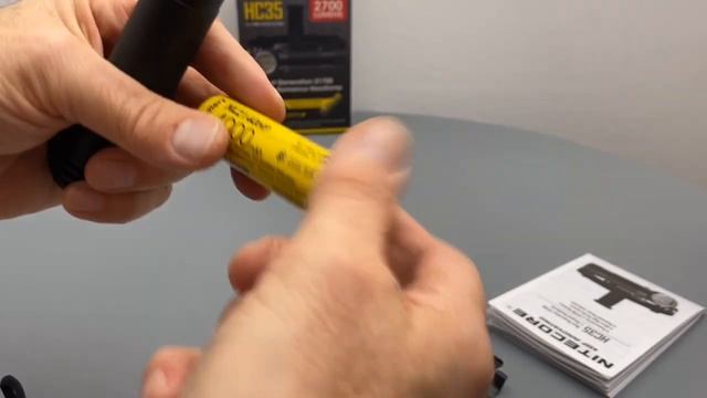 Nitecore HC35 Kopflampe 2700 Lumen 21700 Akku смотреть онлайн