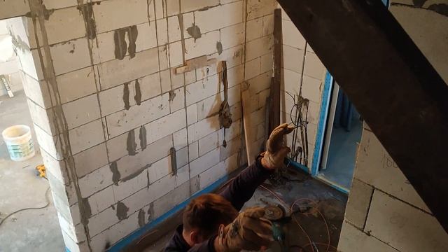 Металлическая лестница с тремя площадками. #shorts