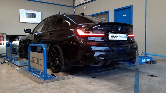 BMW G20 M340i Pops & Bangs activated смотреть онлайн