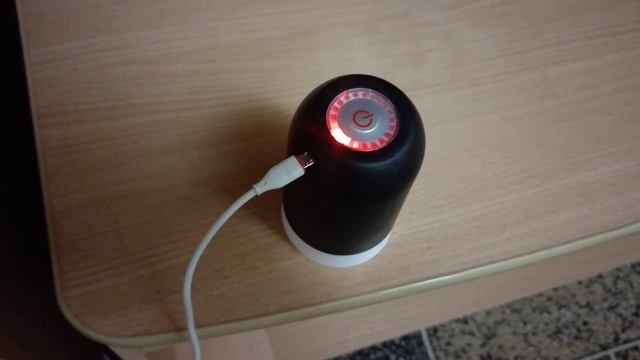 Электрическая помпа для воды на бутыль. Обзор.mp4