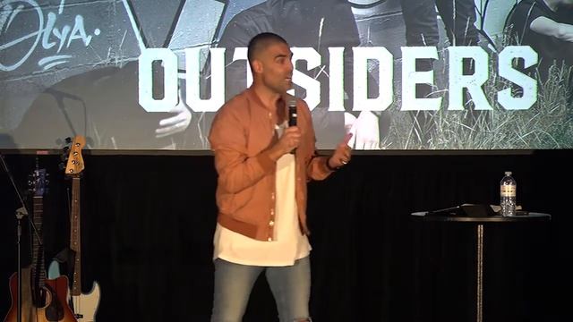 The Unsung Hero | Outsiders - Ps Jonathan Lambert смотреть онлайн