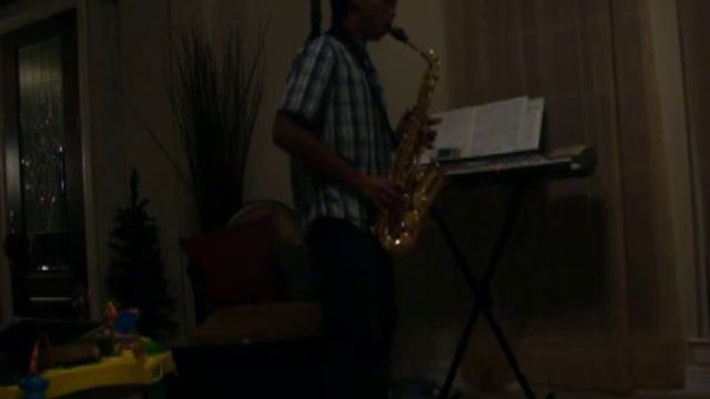 Eb concert Scale 3 Octaves смотреть онлайн