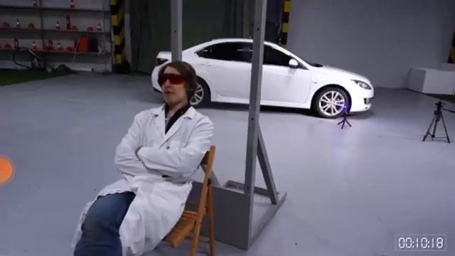 мощный мощный лазер против калеса смотреть онлайн