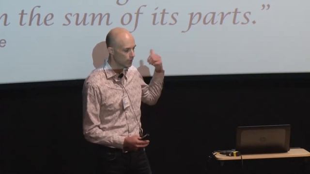 Establishing a relevance focused culture in a large organization - Tom Burgmans смотреть онлайн
