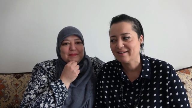 बहन का टैग -हम स्पैनिश बोलने की कोशिश करते हैं / Sister tag -Trying to speak Spanish... смотреть онлайн