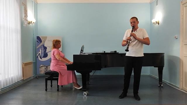 А. Пьяццолла " Танго- этюд N3" смотреть онлайн