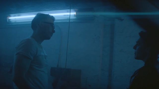 Waylayers - S.O.S (Official Video) смотреть онлайн