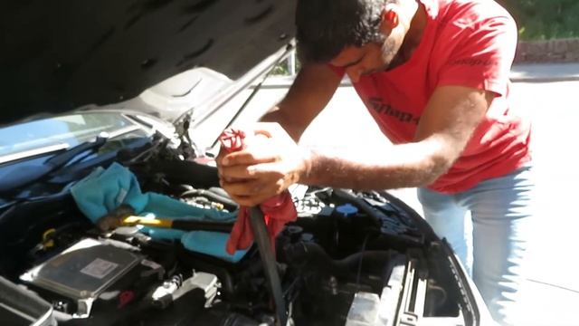 DIESEL MOTOR FROM SEIZED TO UNSEIZED! FLOODED MERCEDES ENGINE смотреть онлайн