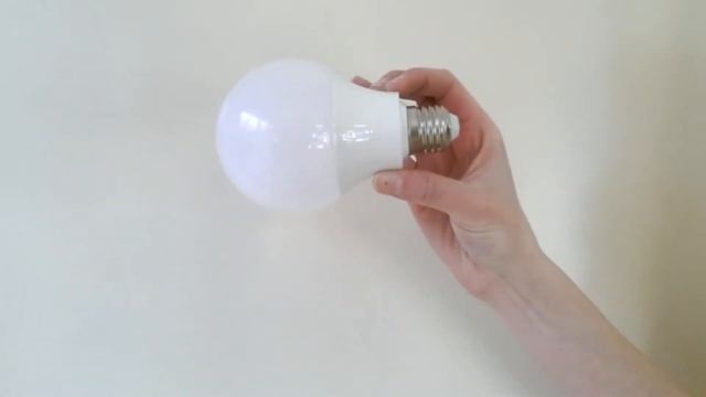 LED осветление - 9W LED Крушка 220V - 270º E27 Топло Бяла и Студенобяла Светлина смотреть онлайн