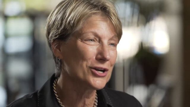 Maryann Feldman - “Entrepreneurial Universities and Technology Transfer” смотреть онлайн