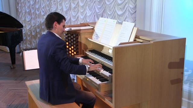 Ave Maria - Caccini смотреть онлайн