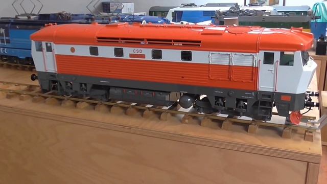 Model lokomotivy T 478.1010 (pojízdný) VÚŽ (ČSD) смотреть онлайн