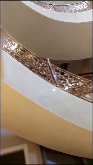 Премиальные лестничные ограждения от Bronzoff.