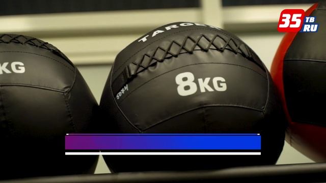 Чемпион Европы по кикбоксингу Владимир Жильцов провел первое занятие в СШОР «Витязь» смотреть онлайн