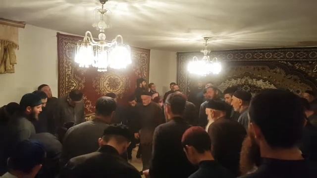07.10.2021г в Али-Юрте у Евлоевых 7-мая ночь Аллах1у Зерт къоабал долда вей массара Йа Аллах1 смотреть онлайн