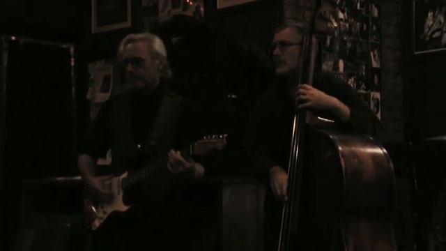 "Lujon" A.K.A. "Slow Hot Wind" Robb Henry Trio Live at Merlins смотреть онлайн